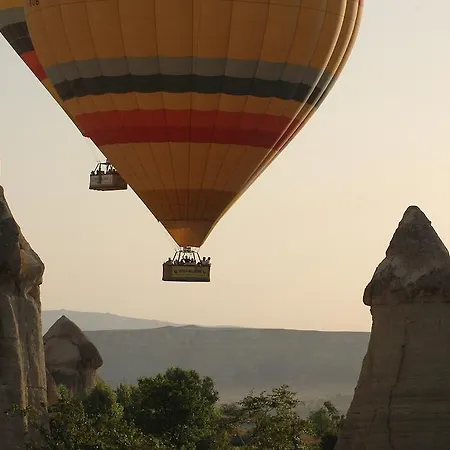 Апарт-отель Anitya Cave House