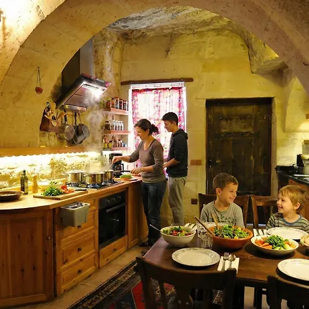 Anitya Cave House 2* Ортахисар
