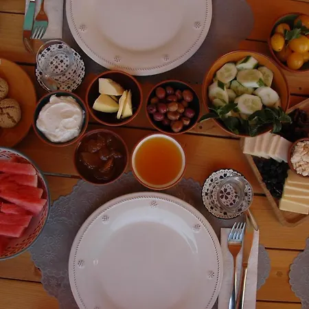 Апарт-отель Anitya Cave House 2*