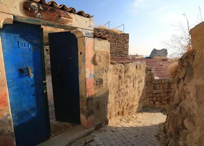 Aparthotel Anitya Cave House