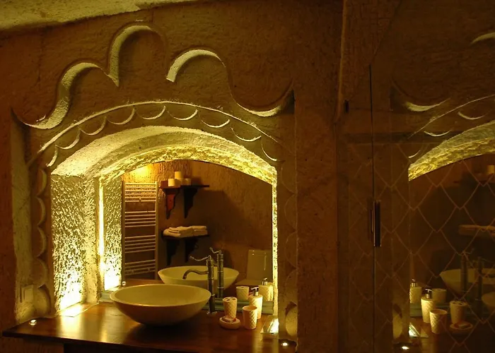 Aparthotel Anitya Cave House 2*